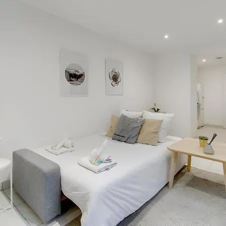 Bluestay 301 - Superb In